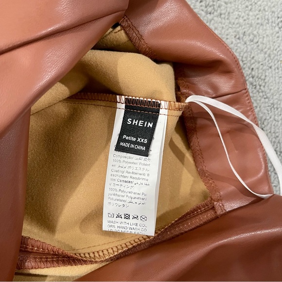 SHEIN faux leather skirt - Picture 7 of 8